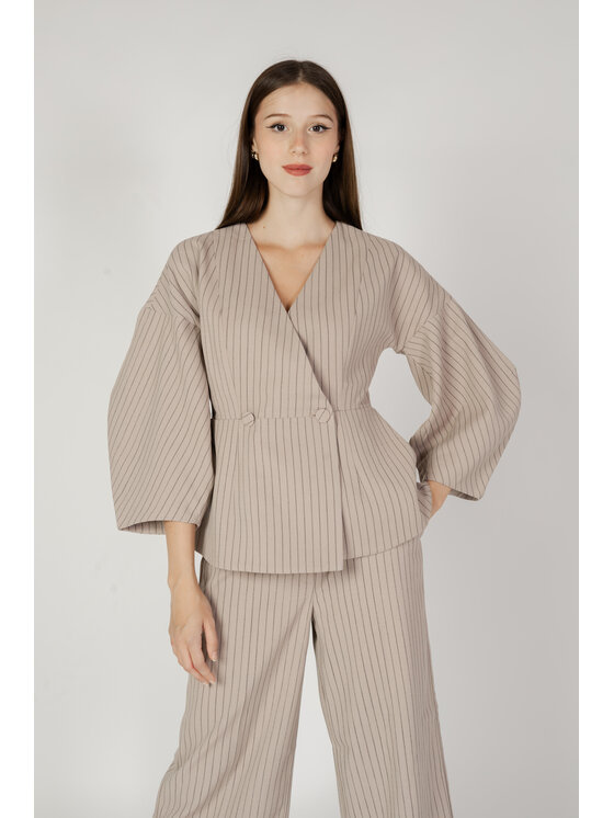 Aware Aware Kurtka damska VMGRACE V-NECK 7/8 BLAZER VMA Beżowy Blazer Fit