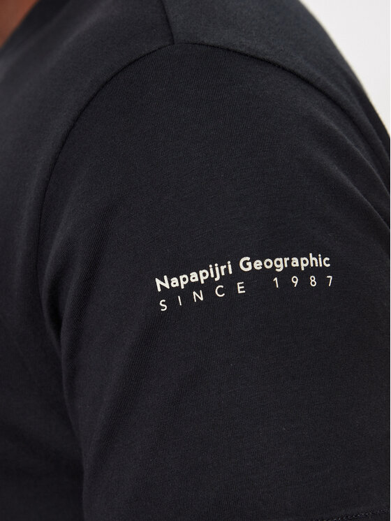 Napapijri Napapijri Футболка S-Badge NP0A4I3N Чорний Regular Fit