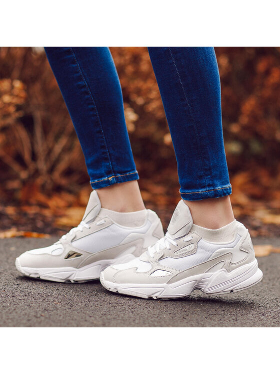 adidas adidas Tossud Falcon W B28128 Valge