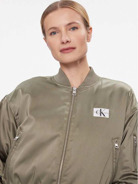 Calvin Klein Jeans Calvin Klein Jeans Яке бомбър J20J222591 Зелен Regular Fit
