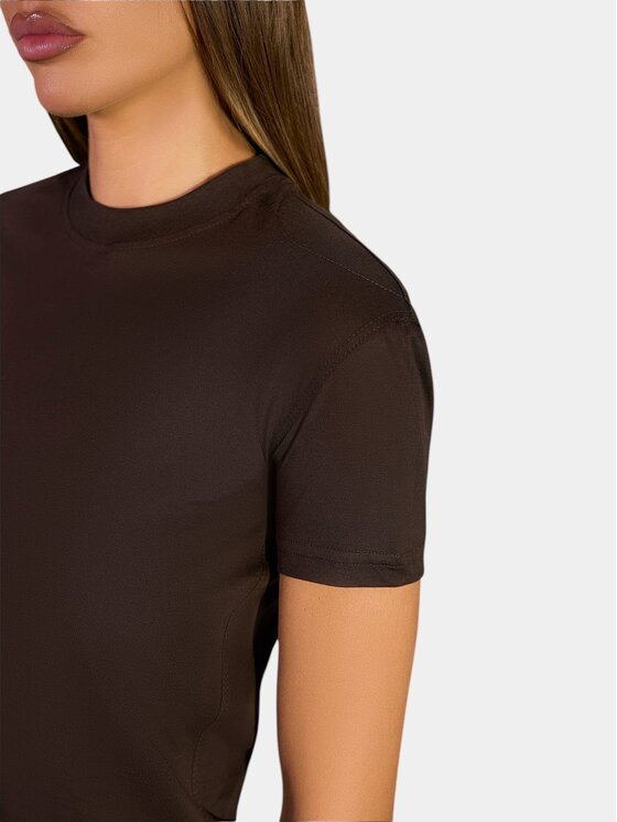 MADE BY SOCIETY MADE BY SOCIETY T-Shirt Tricou SKIM - T27472 Brązowy Basic Fit