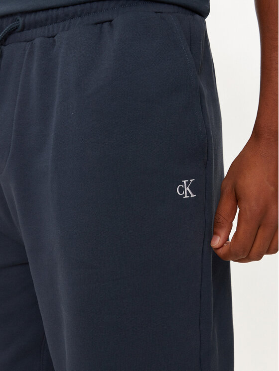 Calvin Klein Jeans Calvin Klein Jeans Jogginghose New York J30J326881 Dunkelblau Relaxed Fit