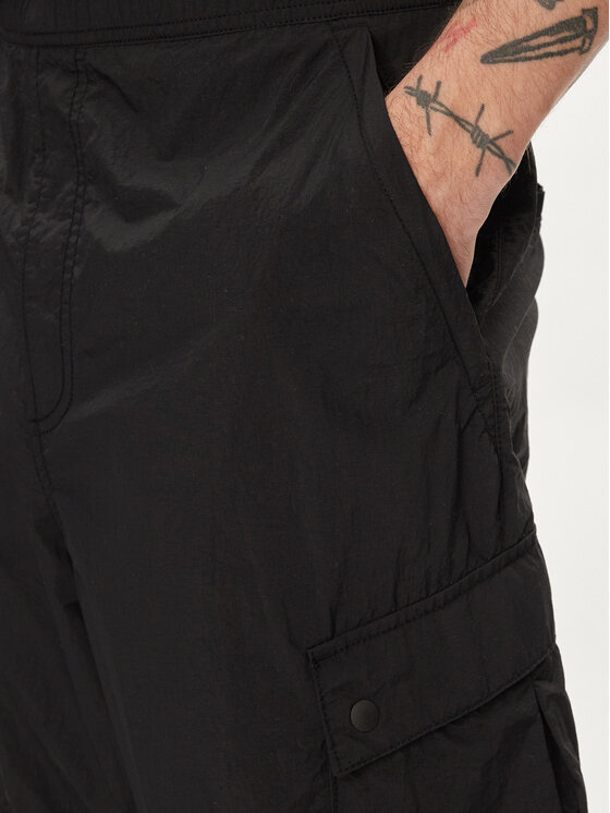 Gap Gap Kalhoty z materiálu 487058-00 Černá Relaxed Fit