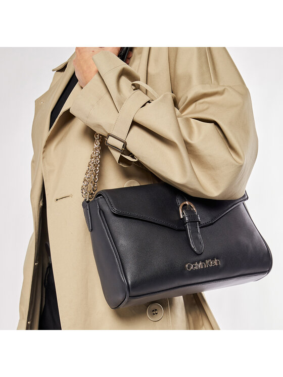 Calvin Klein Calvin Klein Kabelka Ew Conv Flap Crossbody Md K60K607429 Černá