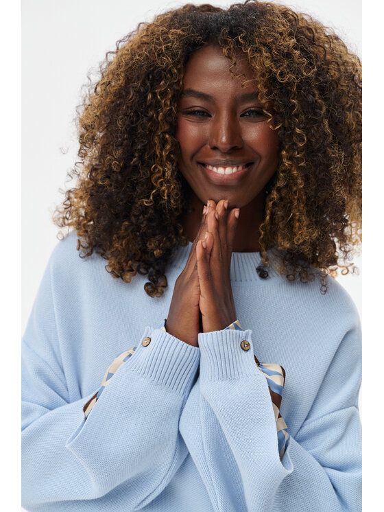 blue shadow blue shadow Sweter Celeste 2 Niebieski Regular Fit
