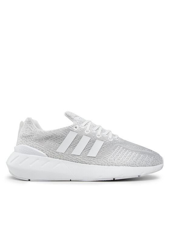 adidas Sneakersy Swift Run 22 GZ3499 Sivá
