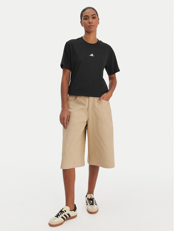 adidas adidas Majica Essentials Small Logo JC5943 Črna Regular Fit