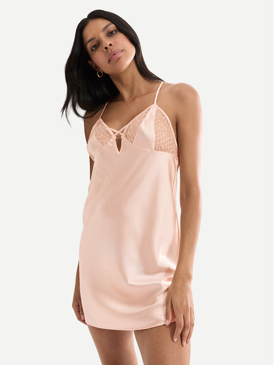 Triumph Triumph Нощница A Weekend To Remember 10225051 Бежов Regular Fit