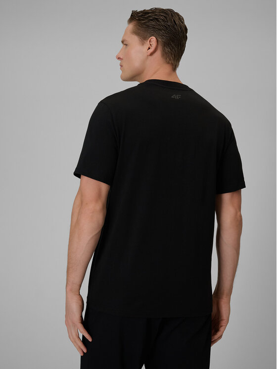 4F 4F T-Shirt BRAND CODE Czarny Regular Fit