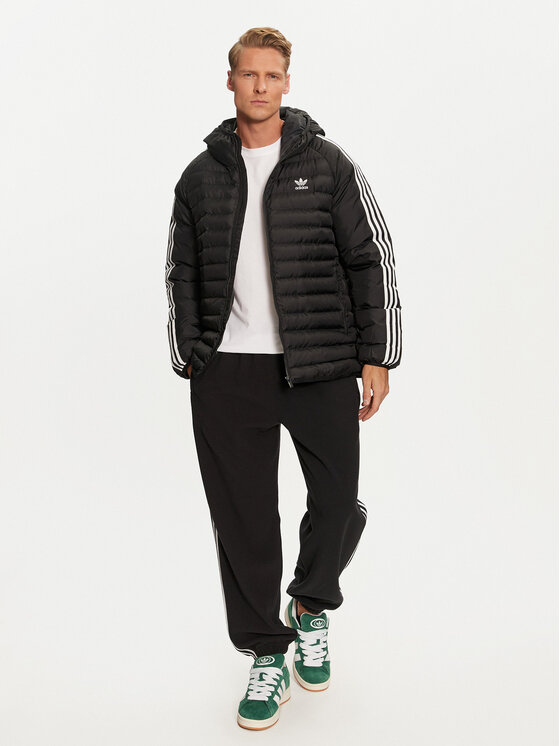 adidas adidas Зимно яке IZ1842 Черен Regular Fit