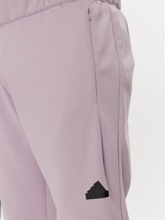 adidas adidas Jogginghose Z.N.E. Winterized IR5245 Violett Regular Fit
