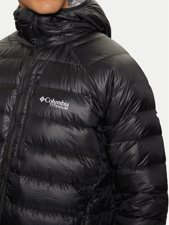 Columbia Columbia Puhovka Arctic Crest™ 2088774 Črna Slim Fit