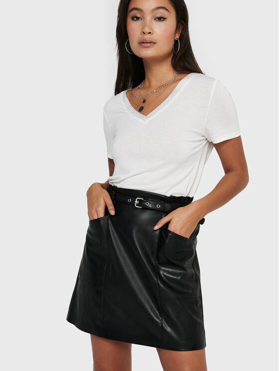 ONLY ONLY Fustă din imitație de piele Heidi 15229099 Negru Regular Fit