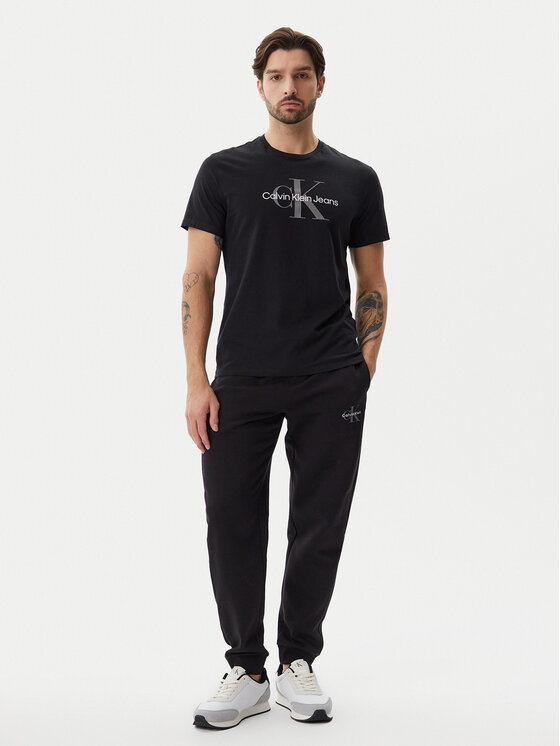 Calvin Klein Jeans Calvin Klein Jeans T-Shirt LV040EM286 Schwarz Regular Fit