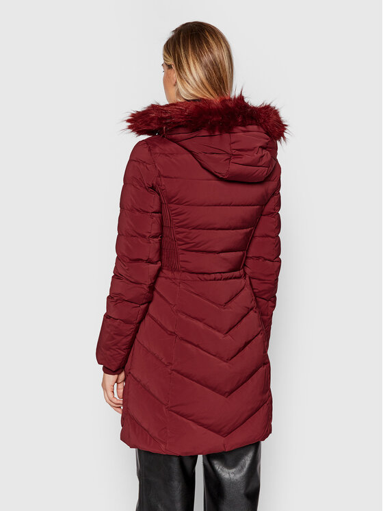Guess Guess Vatovaná bunda Cecilia W1BL32 WE4P2 Bordó Regular Fit