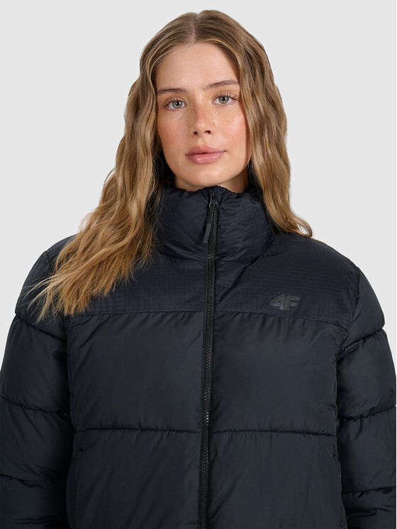 4F 4F Kurtka puchowa MULTI ACTIVE Czarny Regular Fit