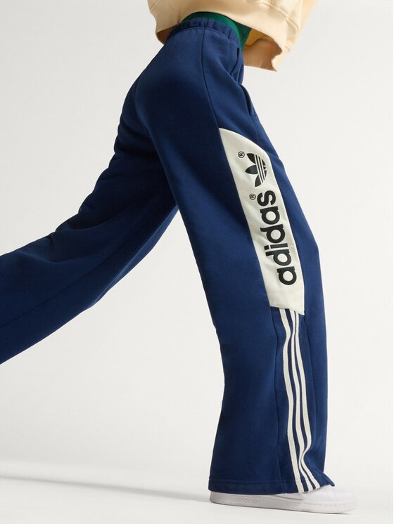 adidas adidas Spodnie dresowe 172438 Czarny Loose Fit