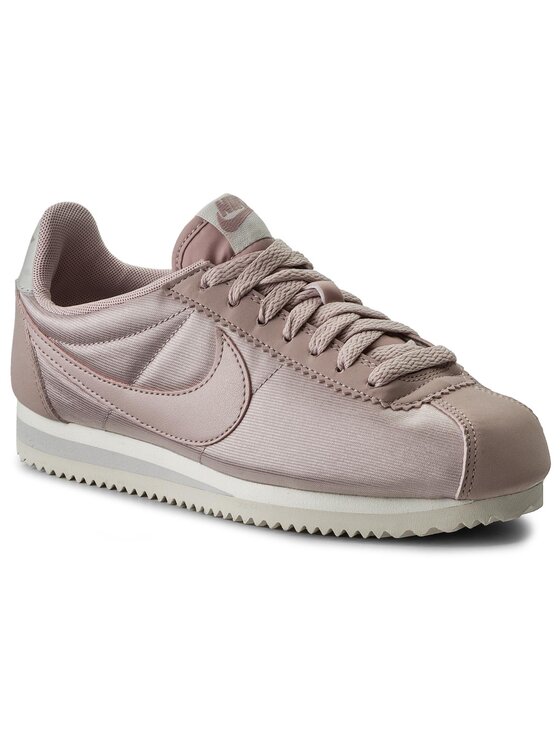 Nike Wmns Classic Cortez Nylon 749864 605