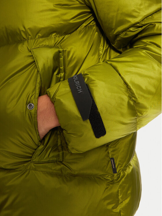 Woolrich Woolrich Pernata jakna CFWOOU0968MRUT3664 Zelena Regular Fit