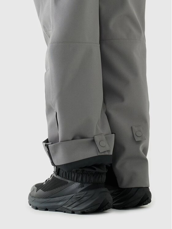 4F 4F Pantaloni da sci 4FJWAW24TFTRM655-24S Grigio Regular Fit