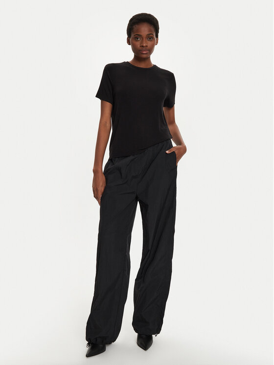 JDY JDY Футболка Como 15328940 Чорний Regular Fit