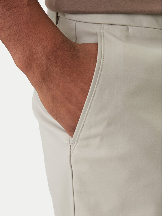 Calvin Klein Calvin Klein Szövet rövidnadrág LV04LF622G Barna Slim Fit