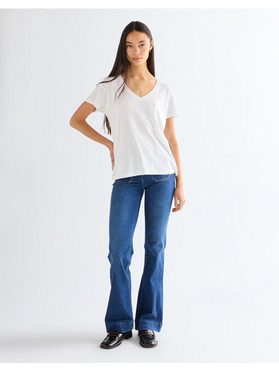 Wrangler Wrangler T-Shirt EASY V NECK Biały Regular Fit