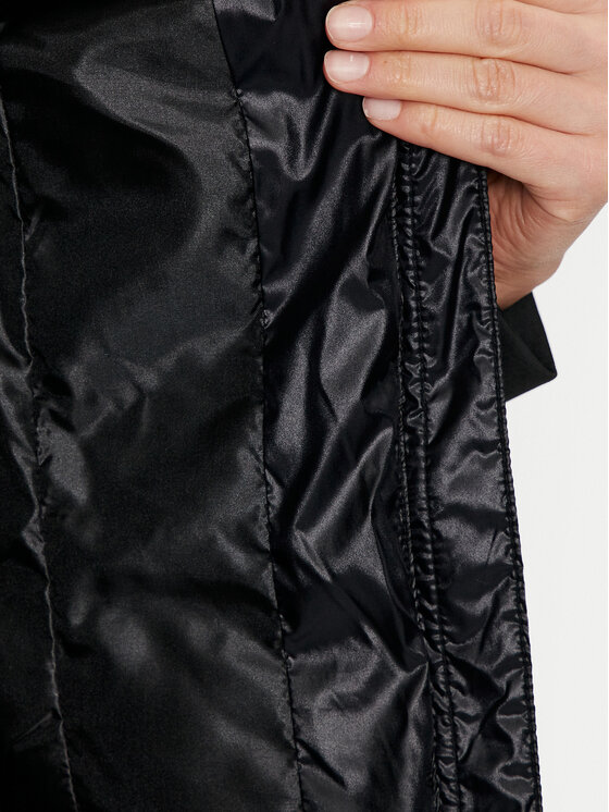 Gaudi Gaudi Žieminė striukė 421BD35006 Juoda Slim Fit