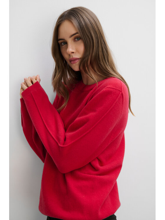 Fobya Fobya Sweter F2100 Czerwony Basic Fit