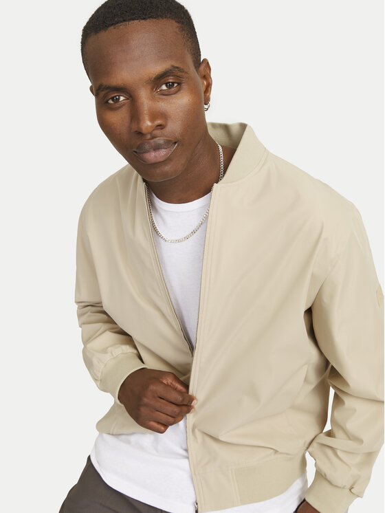 Jack&Jones Jack&Jones Bomber striukė Cbane 12272567 Smėlio Regular Fit