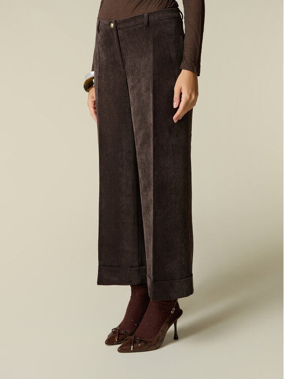 Oltre Oltre Pantaloni di tessuto P064R009576N032 Marrone Flared Fit