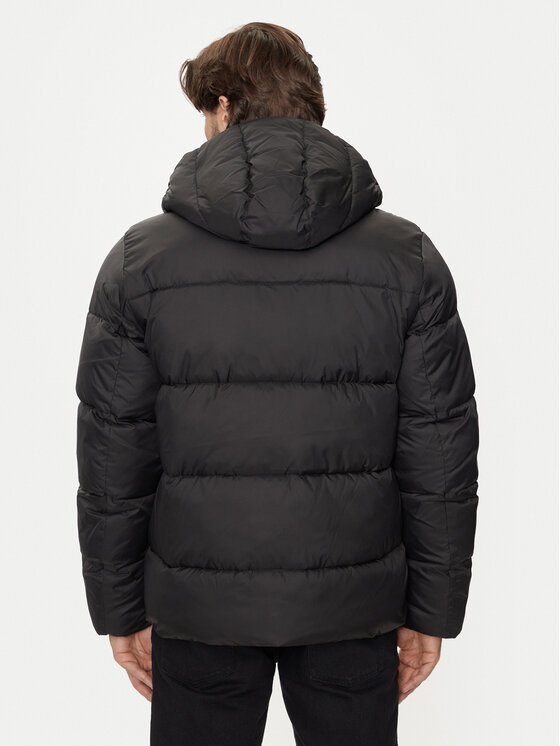 Calvin Klein Calvin Klein Kurtka zimowa K10K113476 Czarny Regular Fit