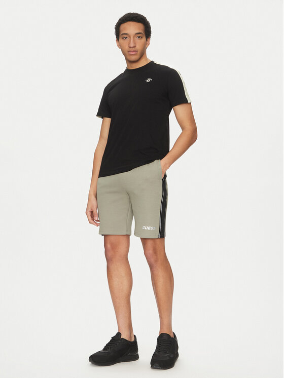 Guess Guess Šortky z materiálu Z4RD04 KB3P2 Zelená Regular Fit
