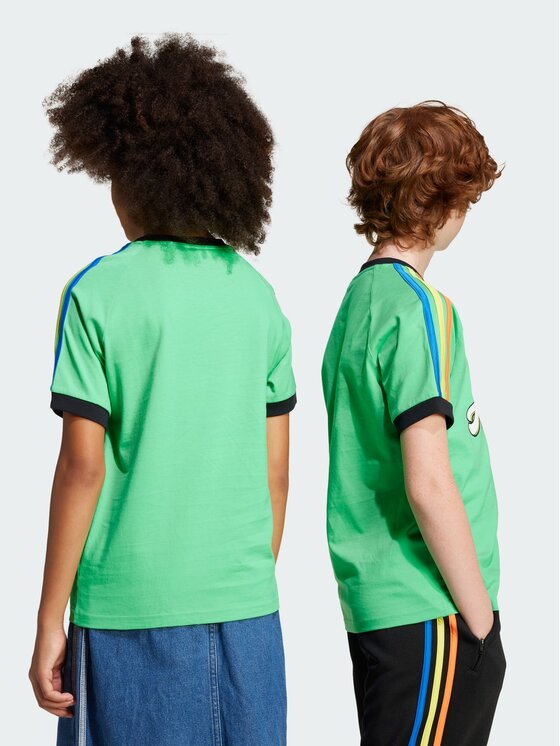 adidas adidas T-Shirt 158415 Zielony jasny Loose Fit