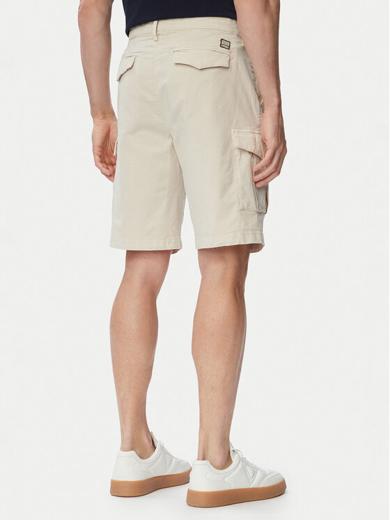 Guess Guess Pantaloncini di tessuto M6GDVA W1703 Crema Regular Fit