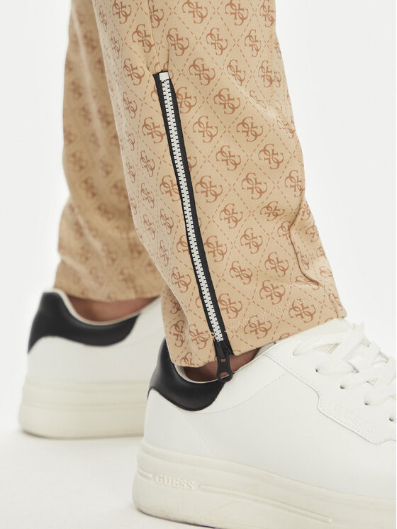 Guess Guess Spodnie dresowe Korbin Z2BB05 FL04Q Beżowy Regular Fit