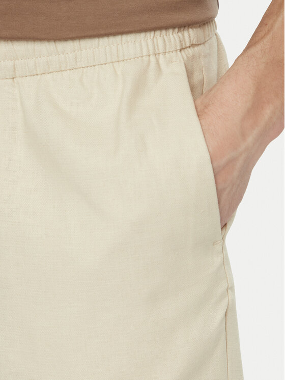 Calvin Klein Calvin Klein Stoffshorts LV04LF620G Hellbeige Straight Fit
