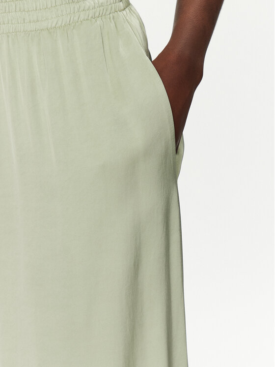 ViCOLO ViCOLO Hlače iz tkanine TD0008 Zelena Relaxed Fit