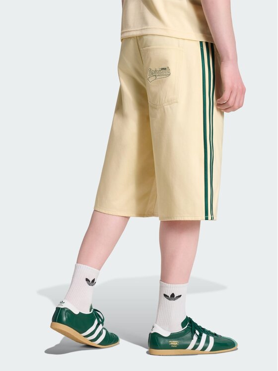 adidas adidas Szorty sportowe 165224 Żółty Loose Fit