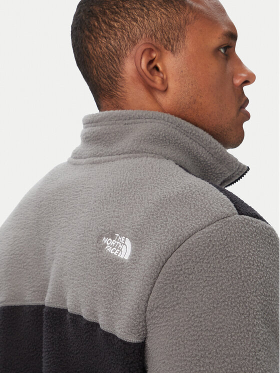 The North Face The North Face Flis Yumiori NF0A883S Crna Regular Fit