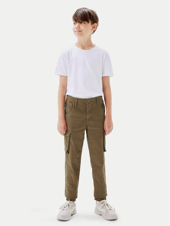 NAME IT NAME IT Hlače iz tkanine Ryan 13151735 Rjava Regular Fit