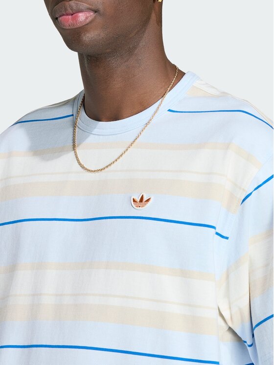 adidas adidas T-Shirt 164424 Niebieski jasny Loose Fit