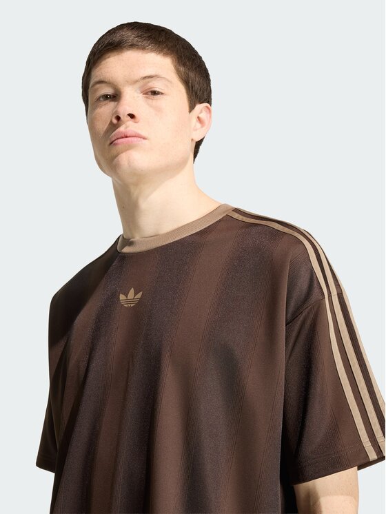 adidas adidas T-Shirt 151129 Brązowy ciemny Loose Fit
