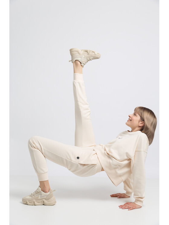 LaLupa LaLupa Spodnie piżamowe LA055 Biały Comfortable Fit