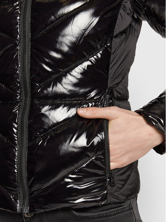 Calvin Klein Jeans Calvin Klein Jeans Übergangsjacke Quilit J20J219826 Schwarz Regular Fit