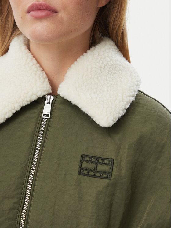 Tommy Jeans Tommy Jeans Kurtka przejściowa DW0DW23413 Zielony ciemny Relaxed Fit