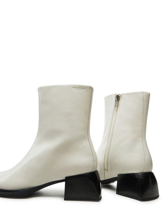 Vagabond Shoemakers Vagabond Shoemakers Botki Vivian 5453-001-01 Écru