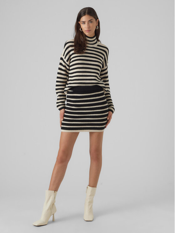 Vero Moda Vero Moda Ravno krilo Fabulous 10297815 Črna Slim Fit