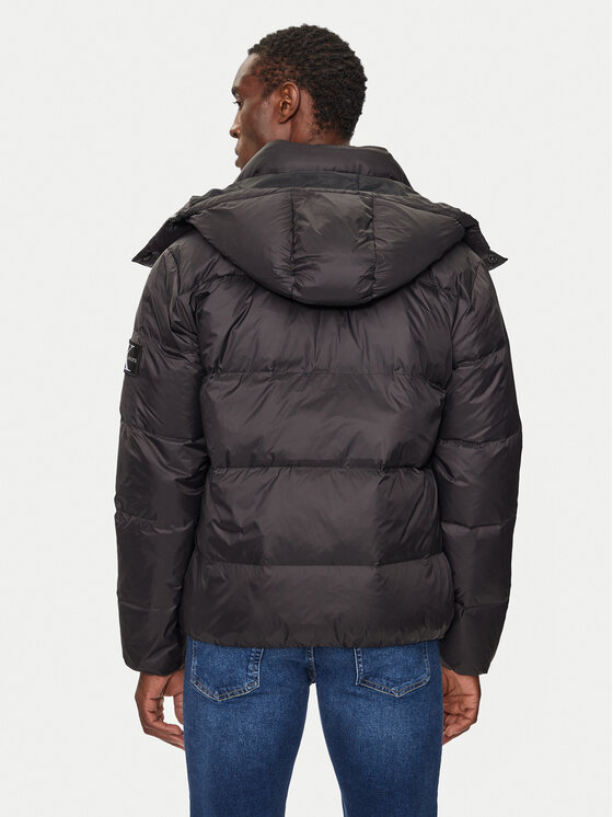 Calvin Klein Jeans Calvin Klein Jeans Пуховик Essentials J30J325946 Чорний Regular Fit