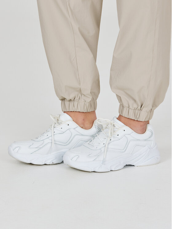 Athlecia Athlecia Долнище анцуг Hero W Track Pants EA233336 Сив Regular Fit